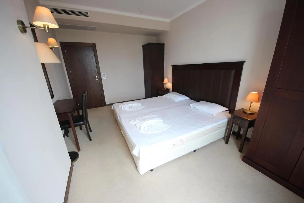 Menada Apartments In Royal Beach Napospart